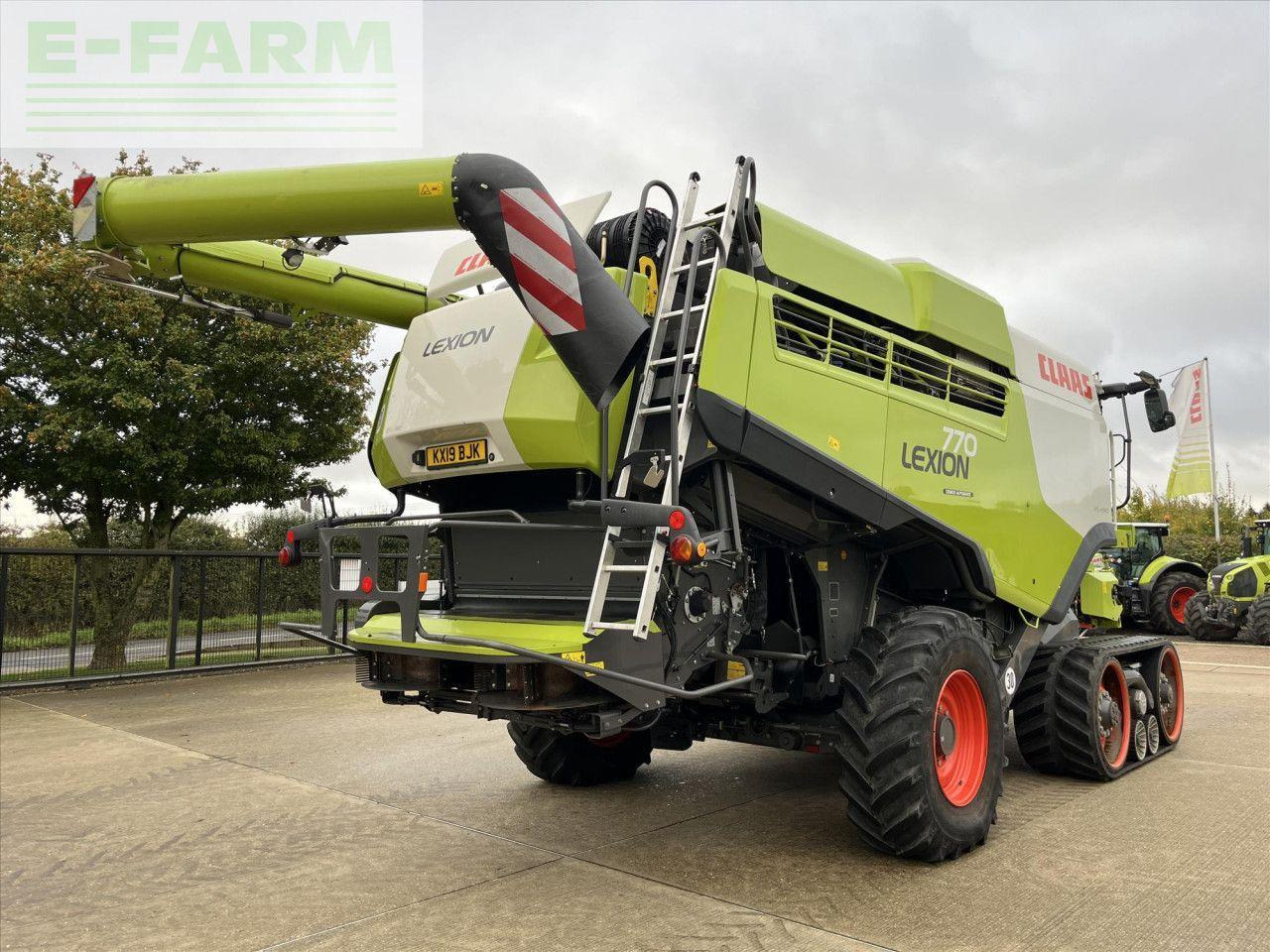 CLAAS LEXION 770 TERRA TRAC CTF - Kombájn: 5 kép. CLAAS LEXION 770 TERRA TRAC CTF - Kombájn: 5 kép.