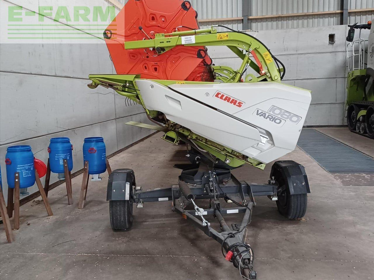 CLAAS LEXION 770 TT - Kombájn: 3 kép. CLAAS LEXION 770 TT - Kombájn: 3 kép.