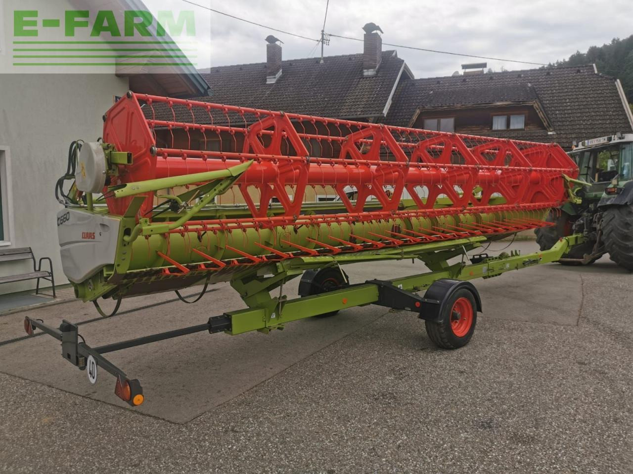 CLAAS - Kombájn adapter: 3 kép. CLAAS - Kombájn adapter: 3 kép.