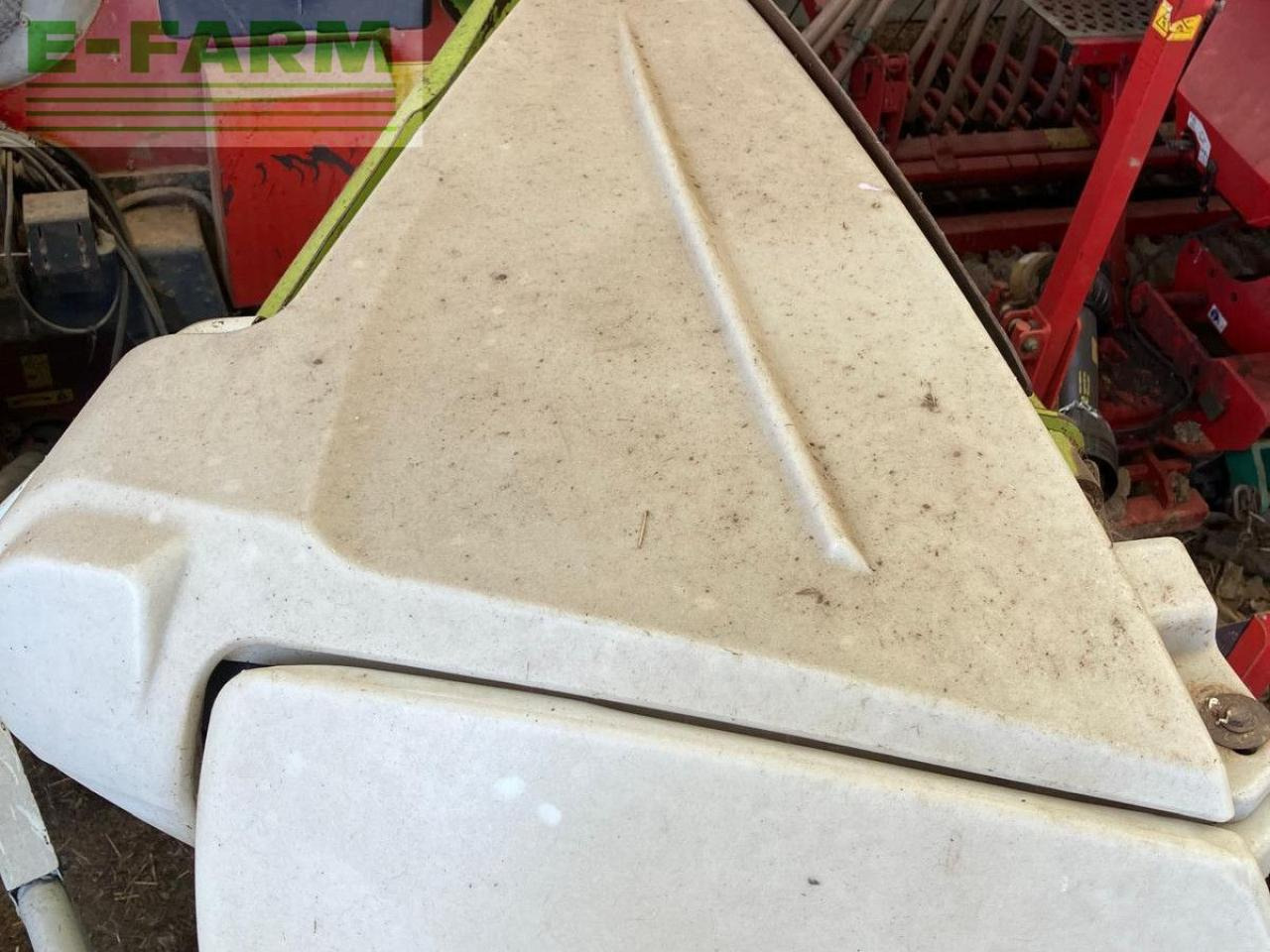 CLAAS ORBIS 600 - Önjáró szecskázógép: 3 kép. CLAAS ORBIS 600 - Önjáró szecskázógép: 3 kép.