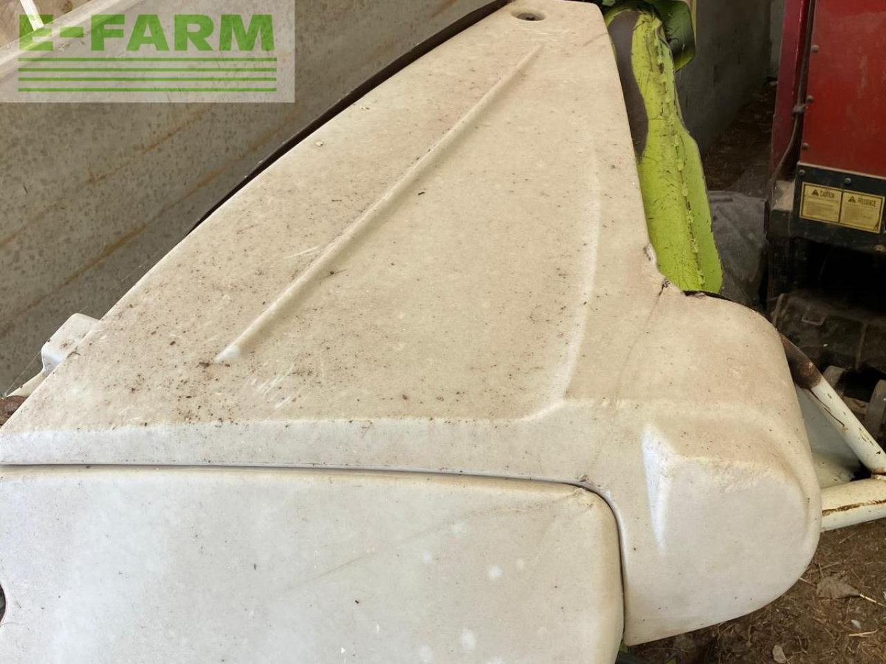 CLAAS ORBIS 600 - Önjáró szecskázógép: 2 kép. CLAAS ORBIS 600 - Önjáró szecskázógép: 2 kép.