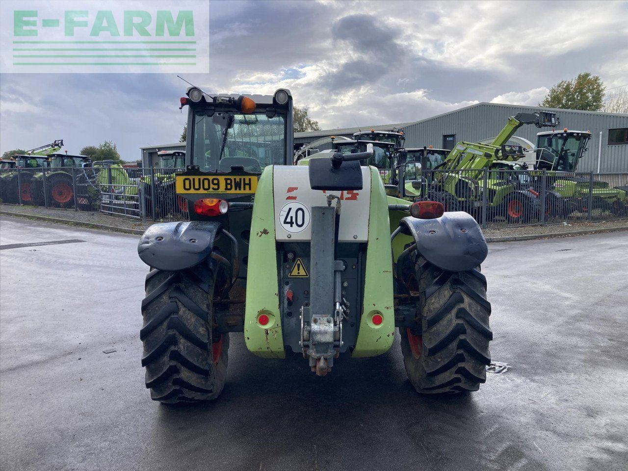 CLAAS SCORPION 7030 - Teleszkópos rakodó: 4 kép. CLAAS SCORPION 7030 - Teleszkópos rakodó: 4 kép.
