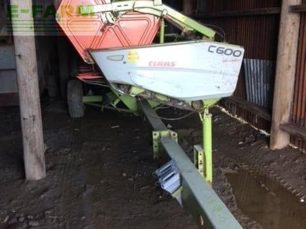 CLAAS TUCANO 430 - Kombájn: 2 kép. CLAAS TUCANO 430 - Kombájn: 2 kép.