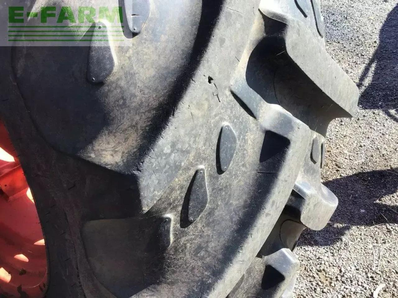 CLAAS ares 557 atz ATZ - Traktor: 4 kép. CLAAS ares 557 atz ATZ - Traktor: 4 kép.