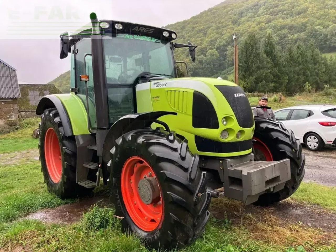 CLAAS ares 657 atz ATZ - Traktor: 2 kép. CLAAS ares 657 atz ATZ - Traktor: 2 kép.
