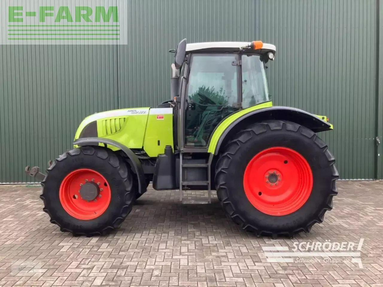 CLAAS ares 697 atz ATZ - Traktor: 4 kép. CLAAS ares 697 atz ATZ - Traktor: 4 kép.