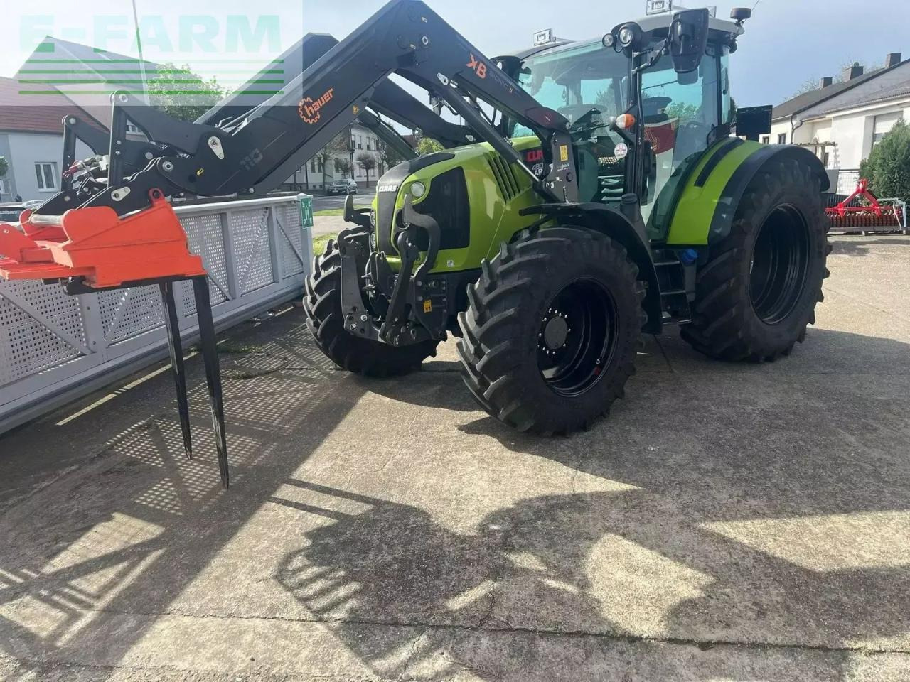 CLAAS arion 430 cis+ - Traktor: 1 kép. CLAAS arion 430 cis+ - Traktor: 1 kép.