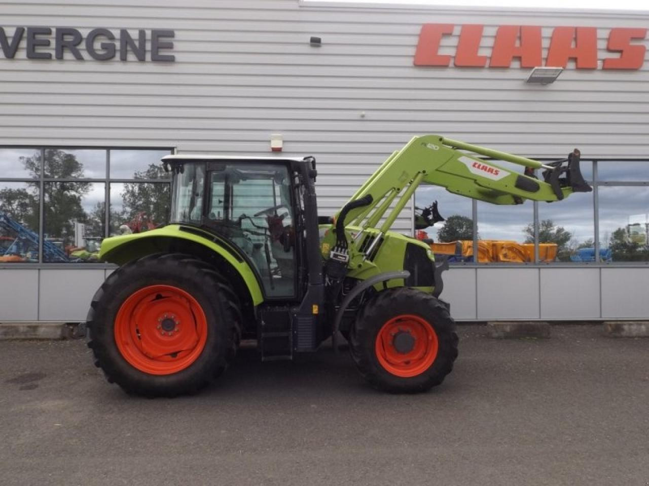 CLAAS arion 430 mr business - Traktor: 5 kép. CLAAS arion 430 mr business - Traktor: 5 kép.