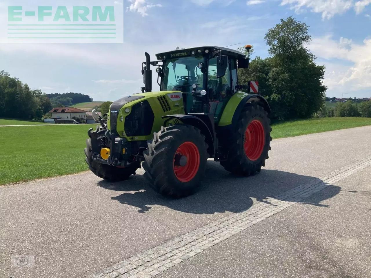 CLAAS arion 530 cmatic CMATIC - Traktor: 1 kép. CLAAS arion 530 cmatic CMATIC - Traktor: 1 kép.