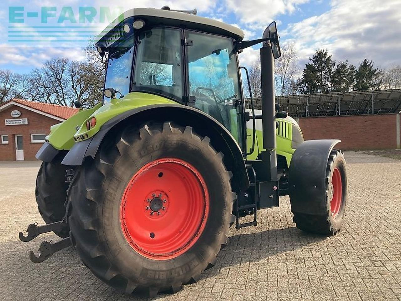 CLAAS arion 620 cis CIS - Traktor: 5 kép. CLAAS arion 620 cis CIS - Traktor: 5 kép.