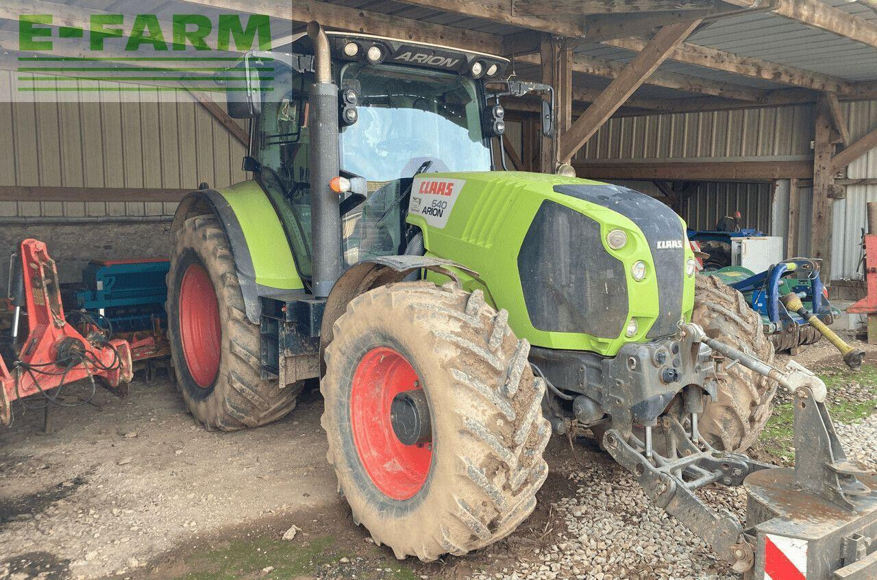 CLAAS arion 640 - Traktor: 1 kép. CLAAS arion 640 - Traktor: 1 kép.