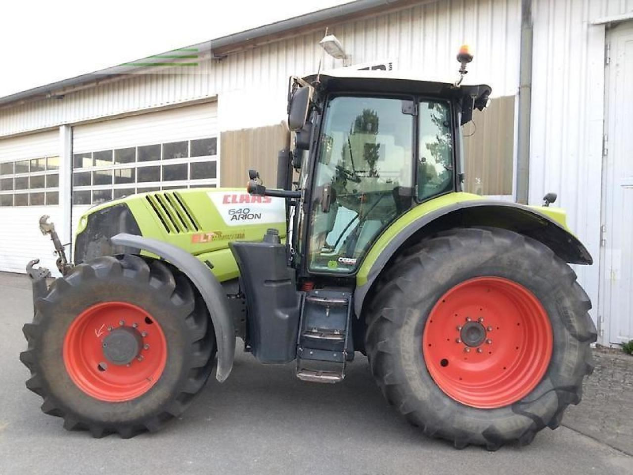 CLAAS arion 640 - Traktor: 4 kép. CLAAS arion 640 - Traktor: 4 kép.