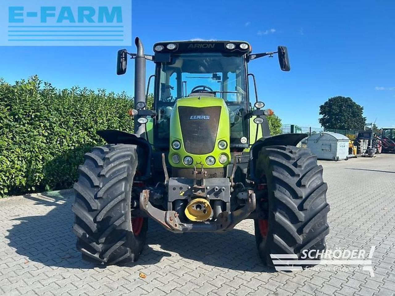 CLAAS arion 640 - Traktor: 2 kép. CLAAS arion 640 - Traktor: 2 kép.