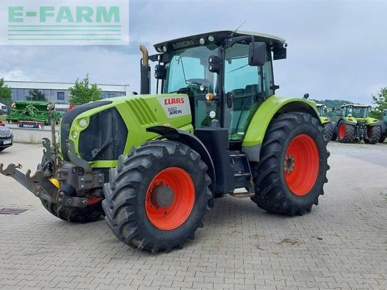 CLAAS arion 650 - Traktor: 3 kép. CLAAS arion 650 - Traktor: 3 kép.