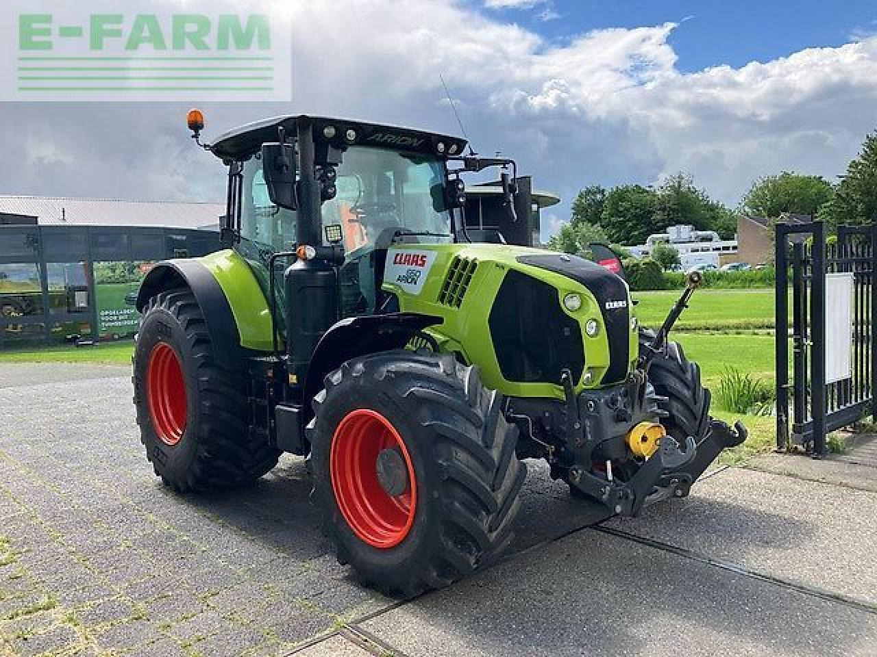 CLAAS arion 650 cis+ hexashift HEXASHIFT CIS+ - Traktor: 1 kép. CLAAS arion 650 cis+ hexashift HEXASHIFT CIS+ - Traktor: 1 kép.