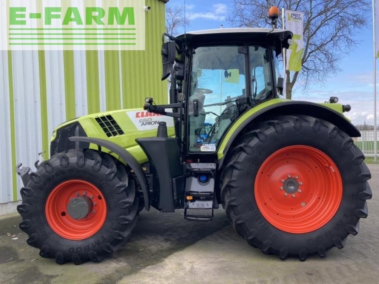CLAAS arion 650 cmatic cis+ CMATIC CIS+ - Traktor: 5 kép. CLAAS arion 650 cmatic cis+ CMATIC CIS+ - Traktor: 5 kép.