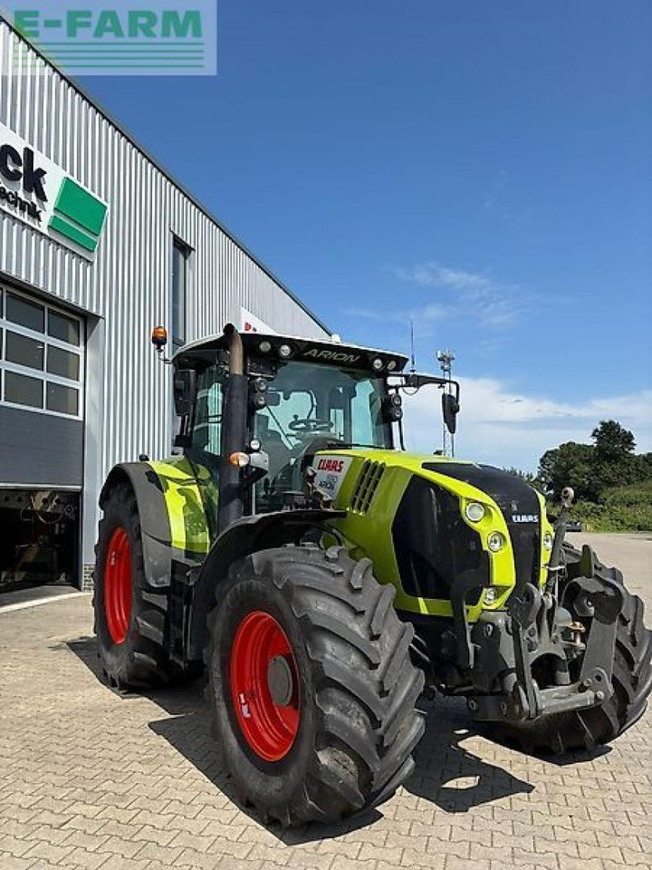 CLAAS arion 650 t3b - Traktor: 5 kép. CLAAS arion 650 t3b - Traktor: 5 kép.