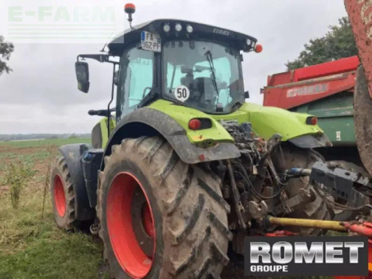 CLAAS axion 800 - Traktor: 4 kép. CLAAS axion 800 - Traktor: 4 kép.