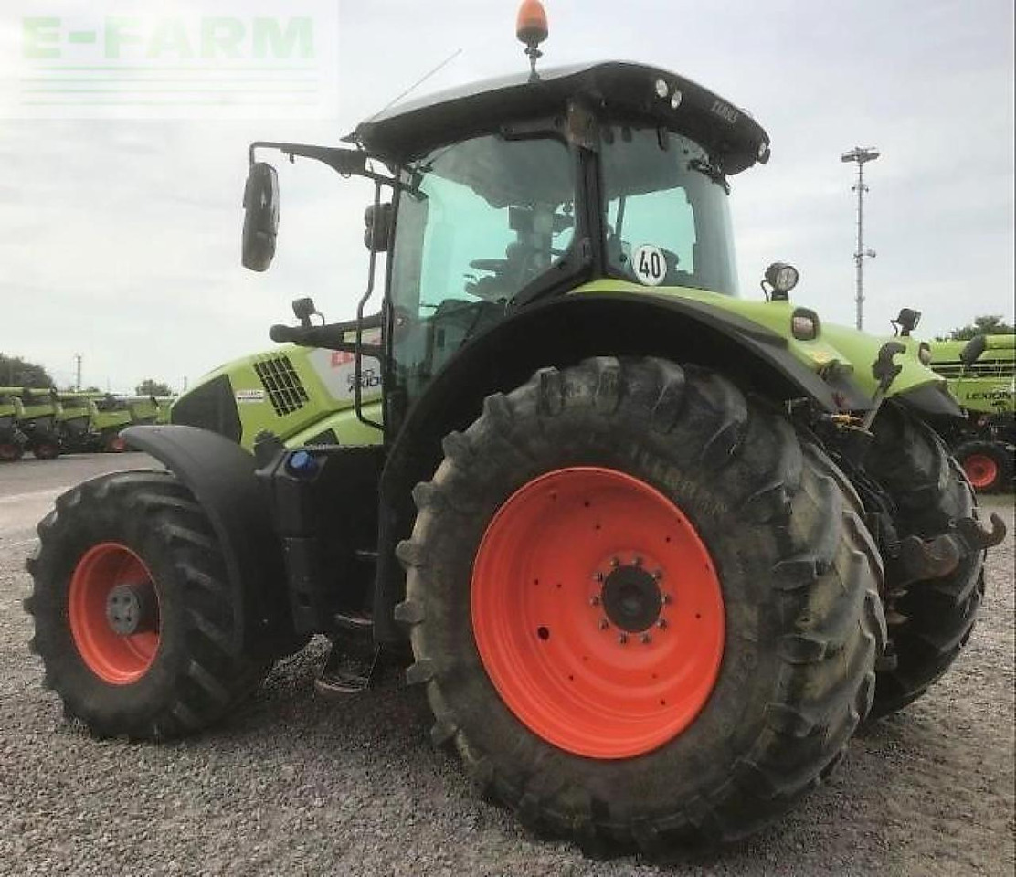 CLAAS axion 830 - Traktor: 4 kép. CLAAS axion 830 - Traktor: 4 kép.
