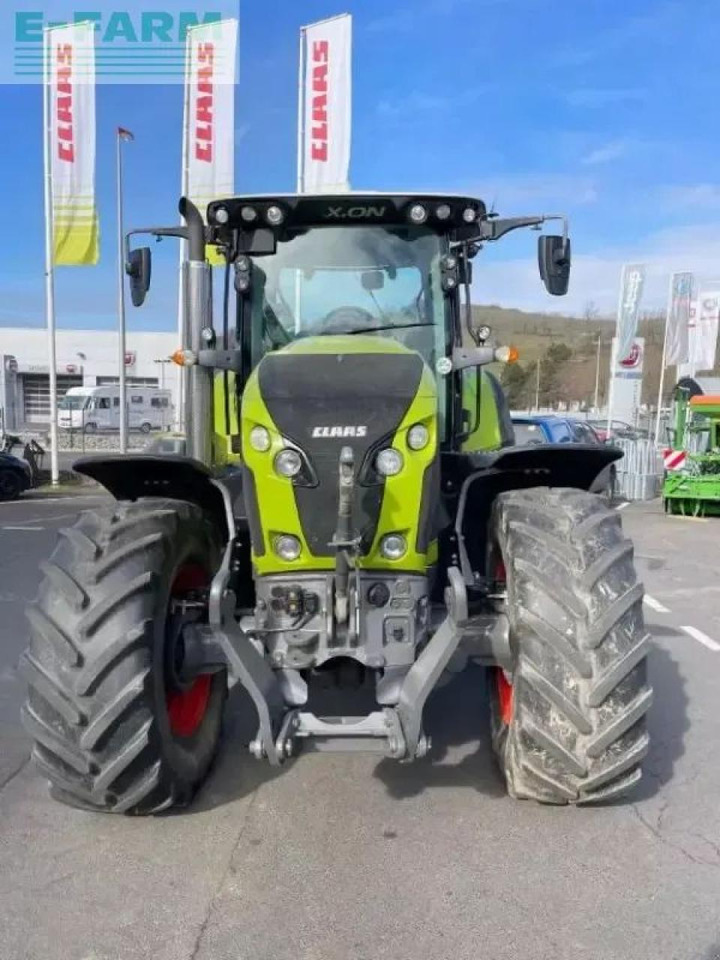 CLAAS axion 830 c matic cebis CMATIC CEBIS - Traktor: 3 kép. CLAAS axion 830 c matic cebis CMATIC CEBIS - Traktor: 3 kép.