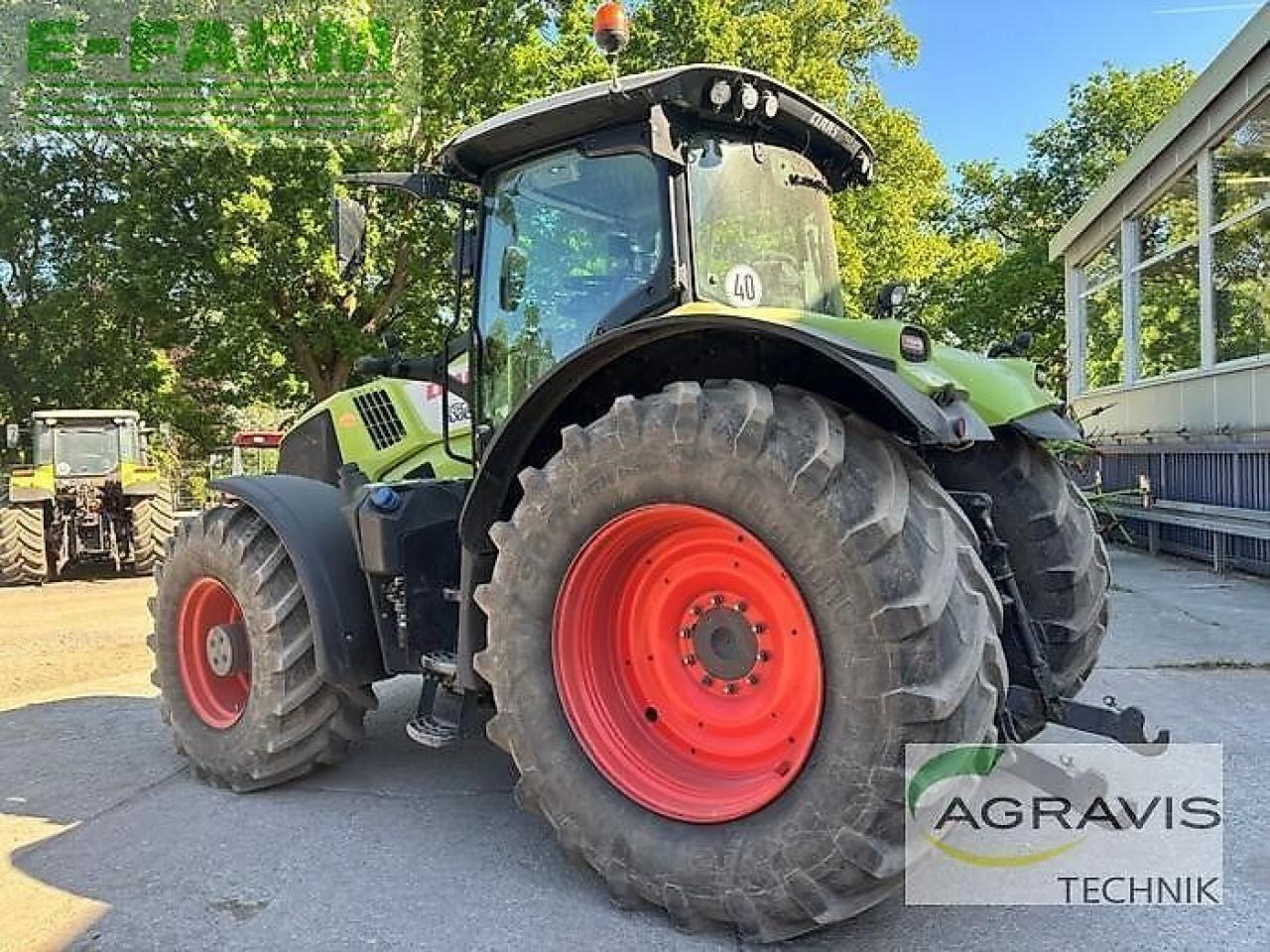 CLAAS axion 850 - Traktor: 4 kép. CLAAS axion 850 - Traktor: 4 kép.