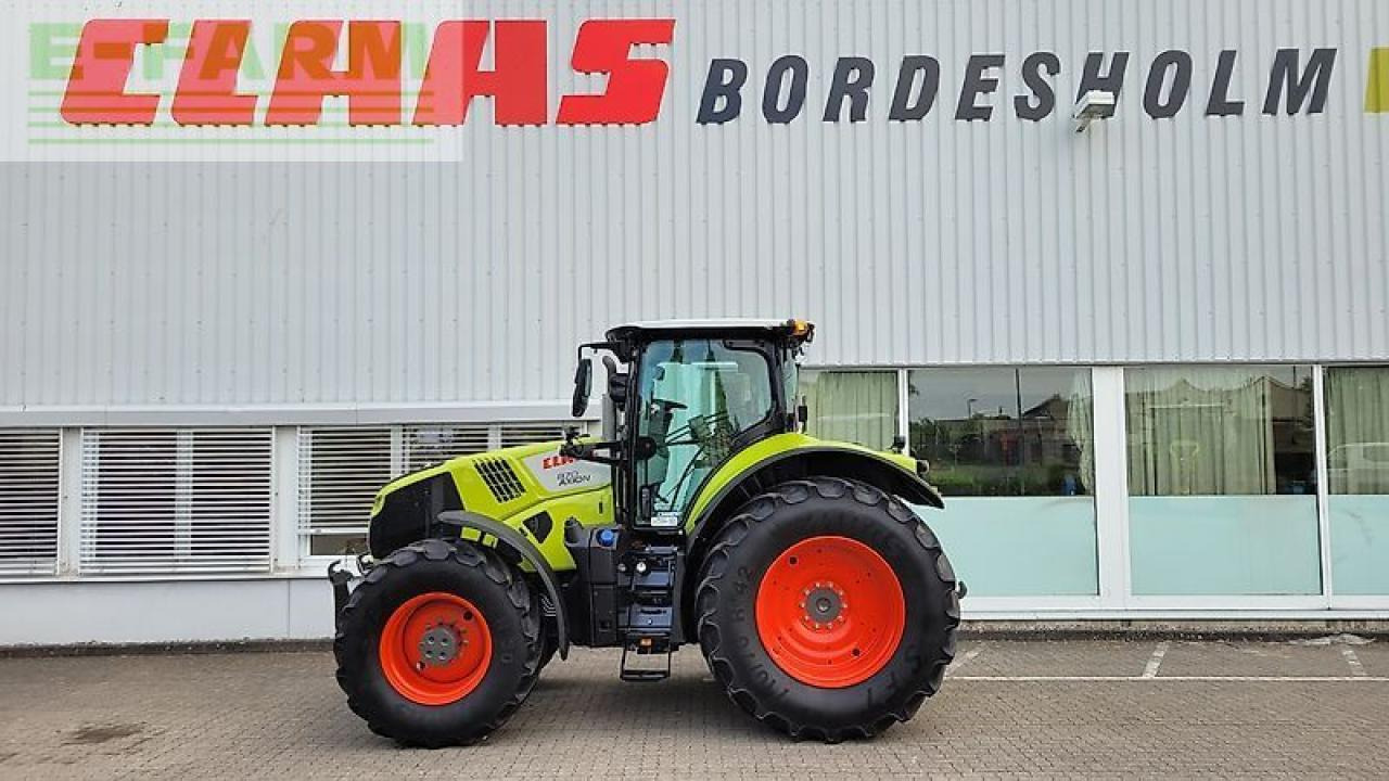 CLAAS axion 870 cmatic CMATIC - Traktor: 1 kép. CLAAS axion 870 cmatic CMATIC - Traktor: 1 kép.