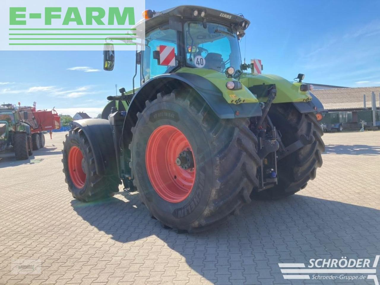 CLAAS axion 960 cmatic + maxicare + rtk - Traktor: 2 kép. CLAAS axion 960 cmatic + maxicare + rtk - Traktor: 2 kép.