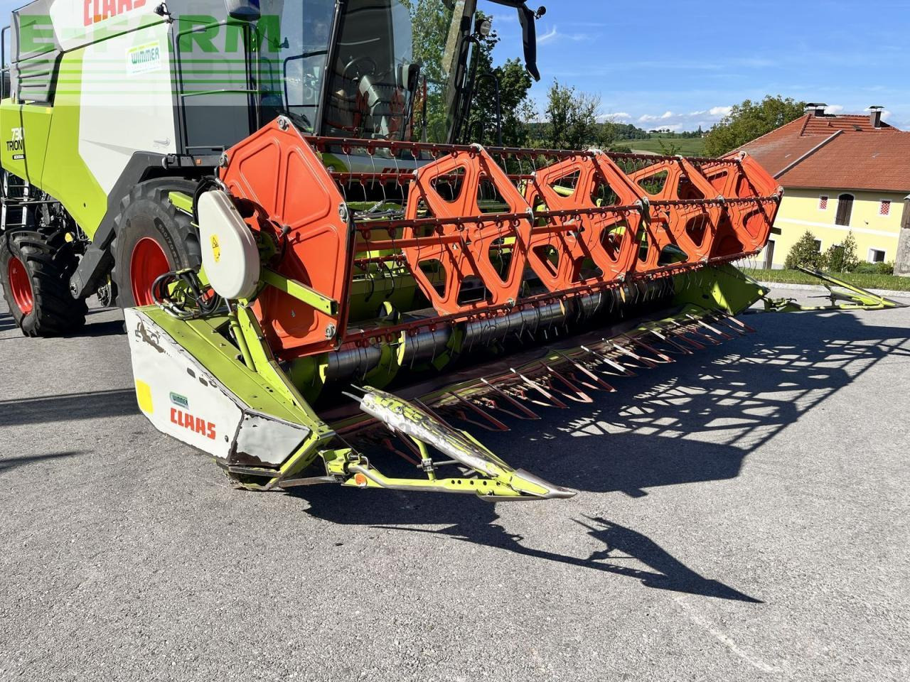 CLAAS c540 - Kombájn adapter: 1 kép. CLAAS c540 - Kombájn adapter: 1 kép.