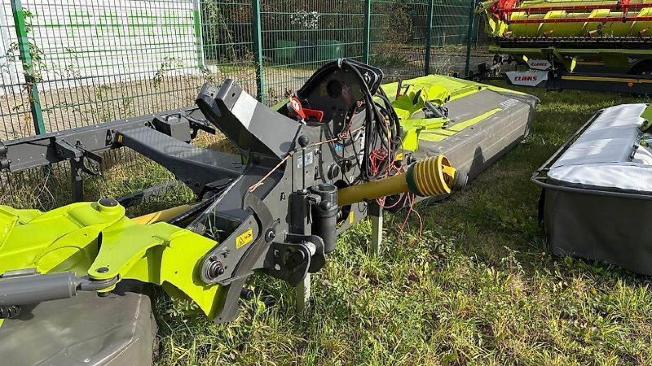 CLAAS disco 1010 trend - Fűkasza: 3 kép. CLAAS disco 1010 trend - Fűkasza: 3 kép.