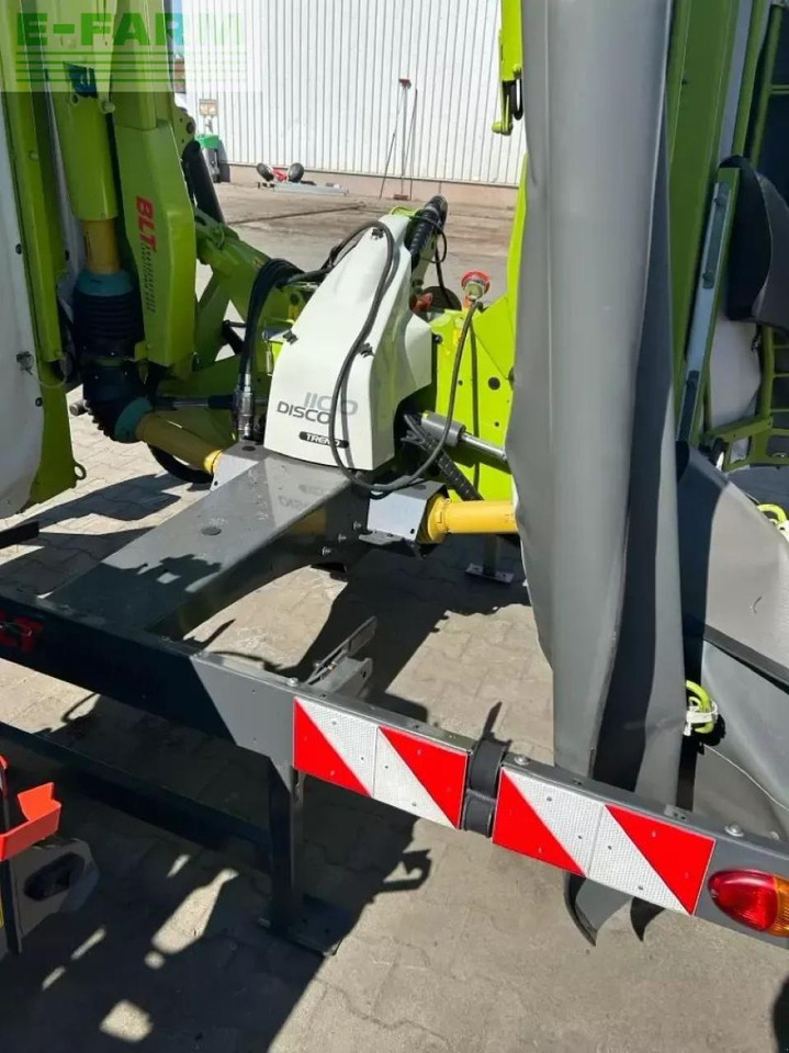 CLAAS disco 1100 trend mit disco 3200 f move - Fűkasza: 3 kép. CLAAS disco 1100 trend mit disco 3200 f move - Fűkasza: 3 kép.