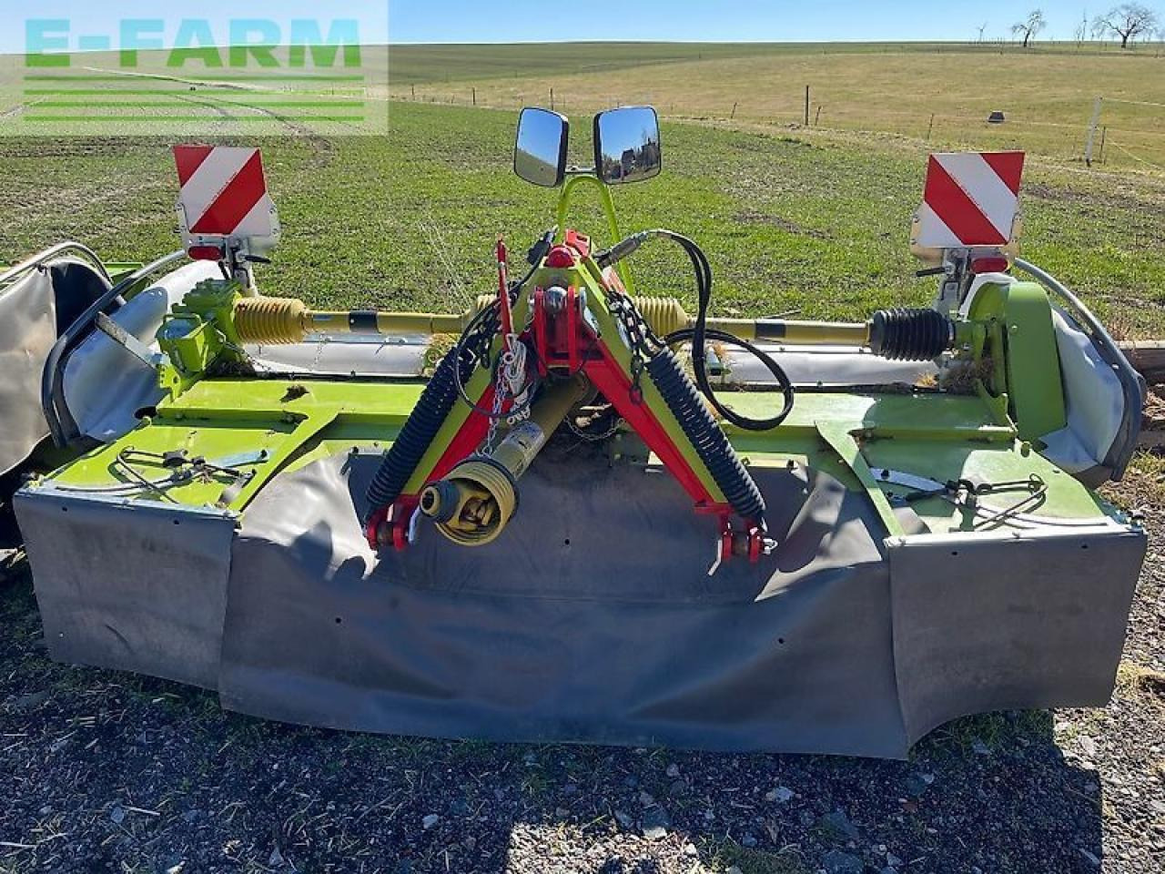 CLAAS disco 3200 fc + 1100 c - Fűkasza: 2 kép. CLAAS disco 3200 fc + 1100 c - Fűkasza: 2 kép.