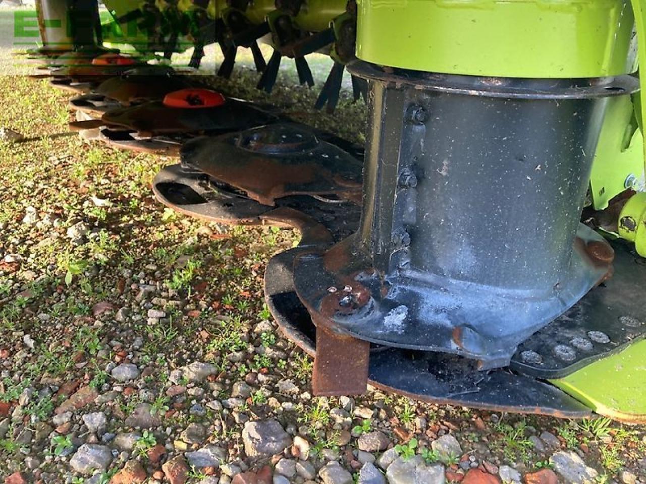 CLAAS disco 3200 fc move - Fűkasza: 3 kép. CLAAS disco 3200 fc move - Fűkasza: 3 kép.