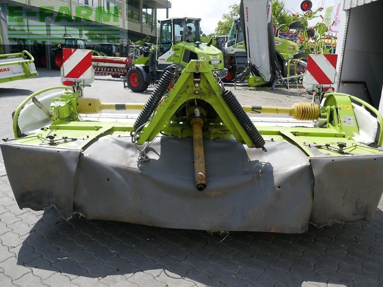 CLAAS disco 3200 fc profil - Fűkasza: 3 kép. CLAAS disco 3200 fc profil - Fűkasza: 3 kép.