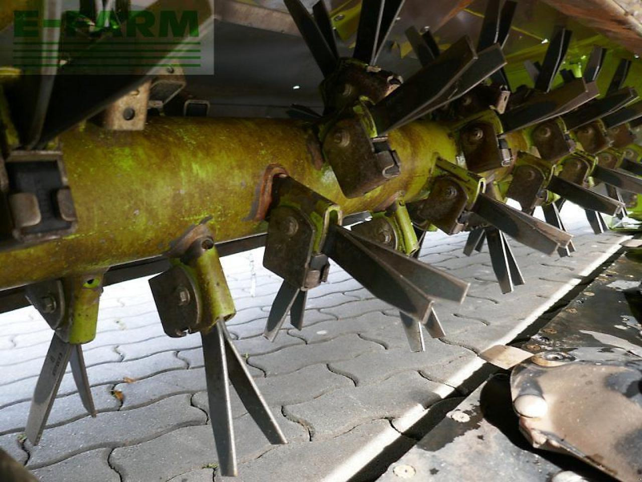 CLAAS disco 3200 fc profil - Fűkasza: 5 kép. CLAAS disco 3200 fc profil - Fűkasza: 5 kép.