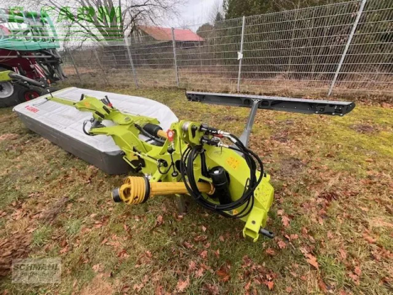CLAAS disco 4400 - Fűkasza: 3 kép. CLAAS disco 4400 - Fűkasza: 3 kép.