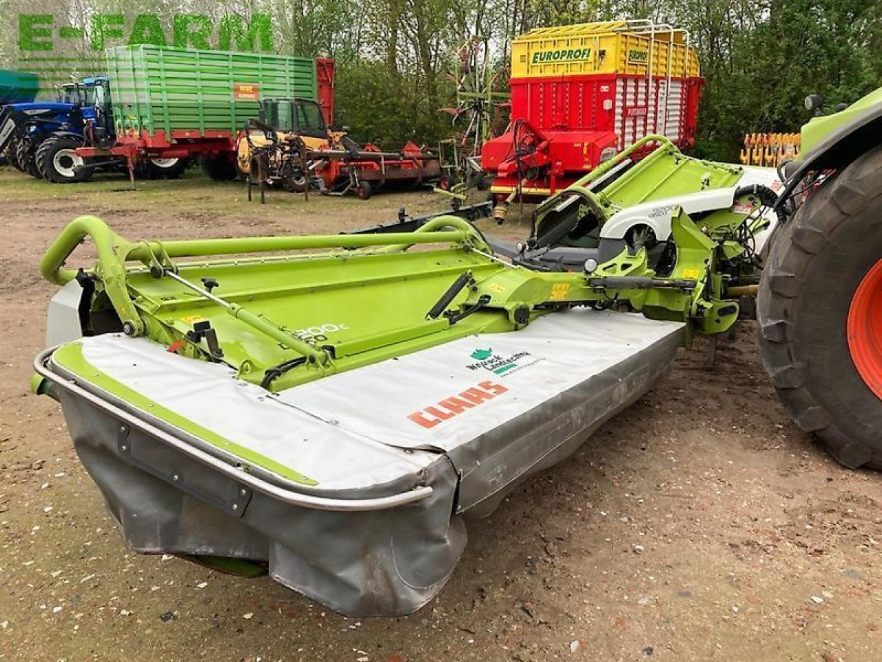 CLAAS disco 9200 c as - Fűkasza: 2 kép. CLAAS disco 9200 c as - Fűkasza: 2 kép.