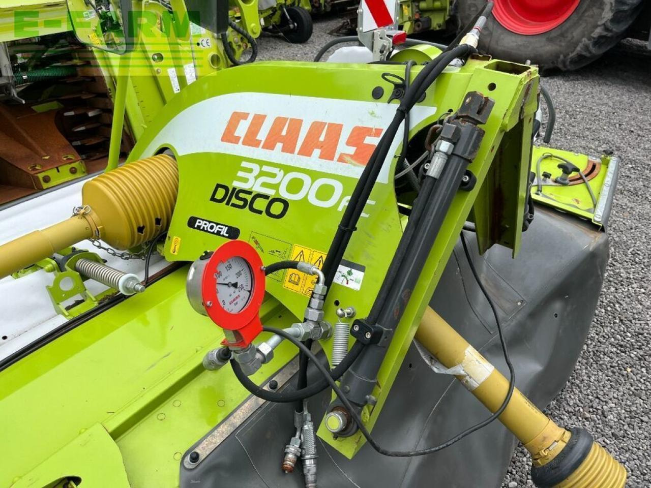 Fűkasza CLAAS disco 9200 c as autoswather + disco 3200 fc prof: 16 kép.