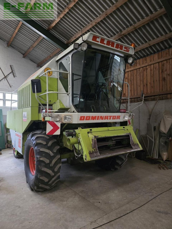 CLAAS dominator 88 - Kombájn: 1 kép. CLAAS dominator 88 - Kombájn: 1 kép.