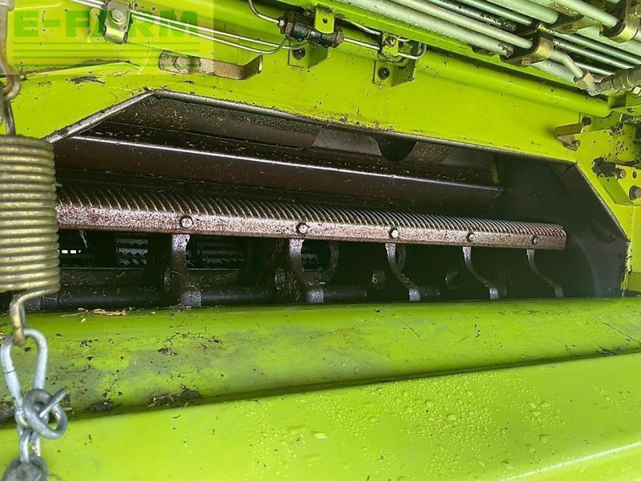 Kombájn CLAAS dominator 88: 12 kép. Kombájn CLAAS dominator 88: 12 kép.