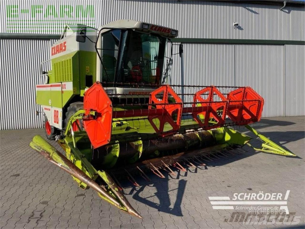 CLAAS dominator 88 vx - Kombájn: 2 kép. CLAAS dominator 88 vx - Kombájn: 2 kép.