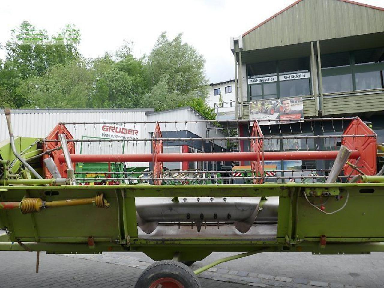 Kombájn CLAAS dominator 98 sl: 17 kép.