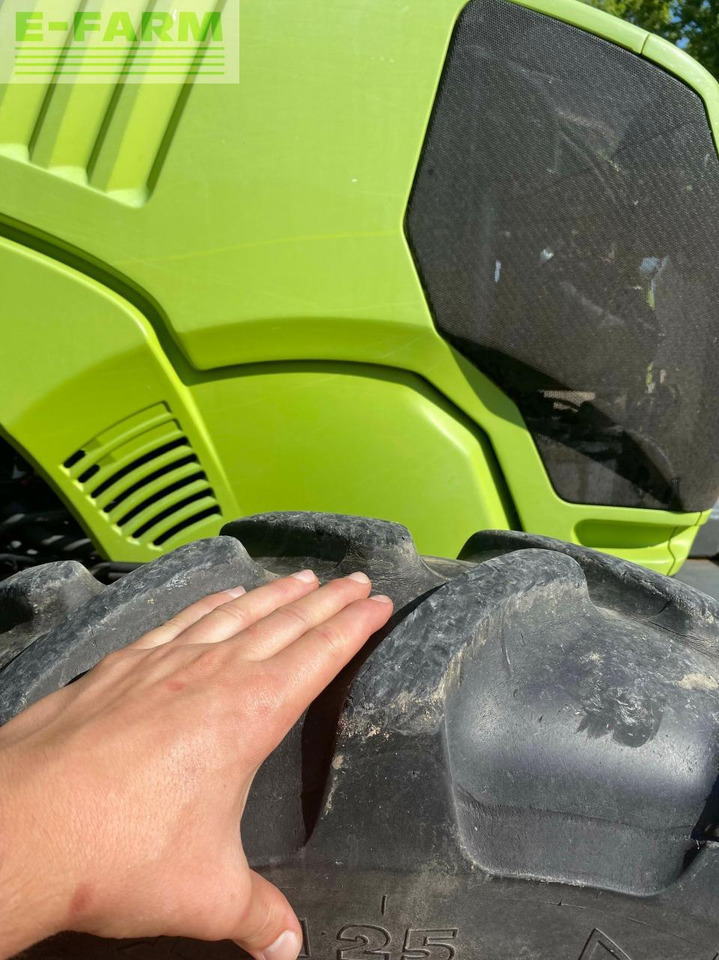 CLAAS elios 220 cabine - Traktor: 4 kép. CLAAS elios 220 cabine - Traktor: 4 kép.