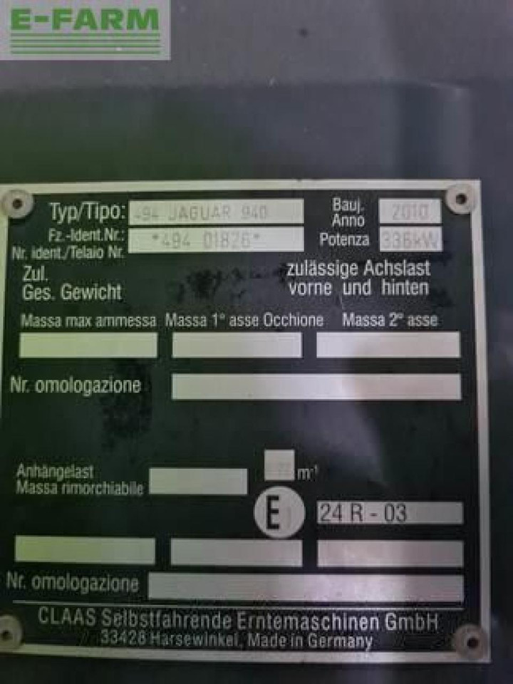 CLAAS jaguar 940 - Önjáró szecskázógép: 2 kép. CLAAS jaguar 940 - Önjáró szecskázógép: 2 kép.
