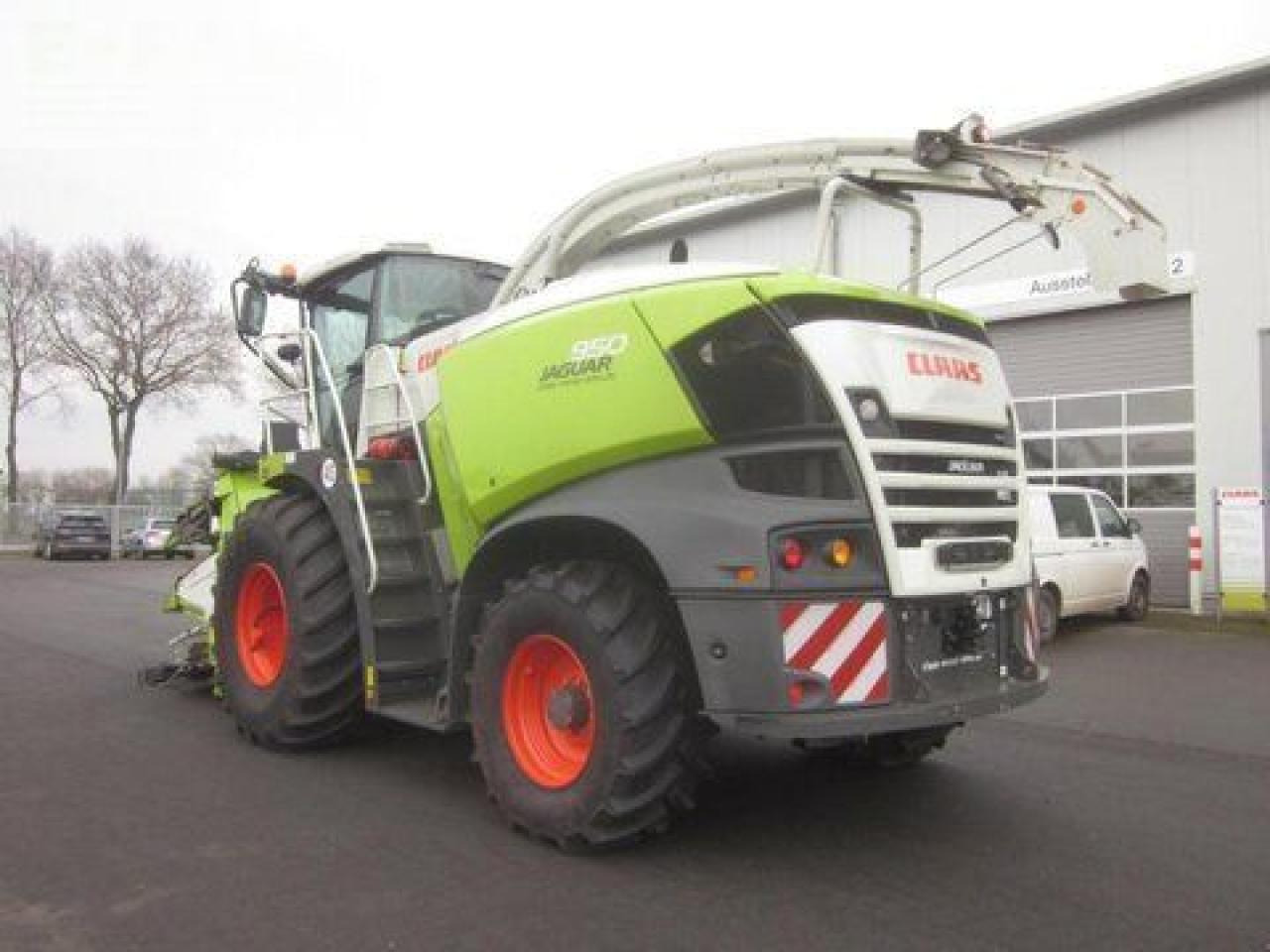 CLAAS jaguar 950 (498), orbis 750 ac, pu 300 profi - Önjáró szecskázógép: 3 kép. CLAAS jaguar 950 (498), orbis 750 ac, pu 300 profi - Önjáró szecskázógép: 3 kép.
