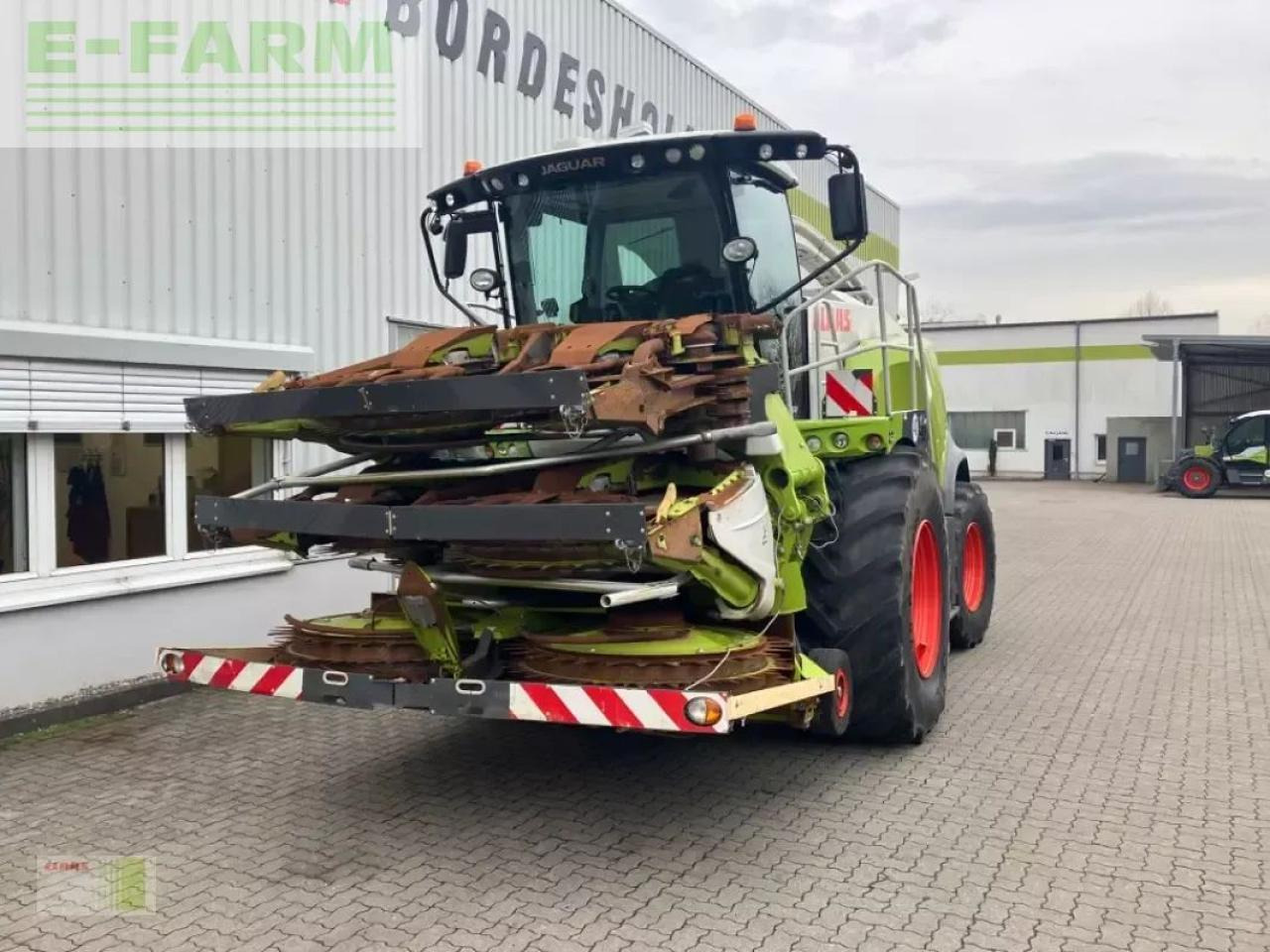 CLAAS jaguar 950 - Önjáró szecskázógép: 4 kép. CLAAS jaguar 950 - Önjáró szecskázógép: 4 kép.