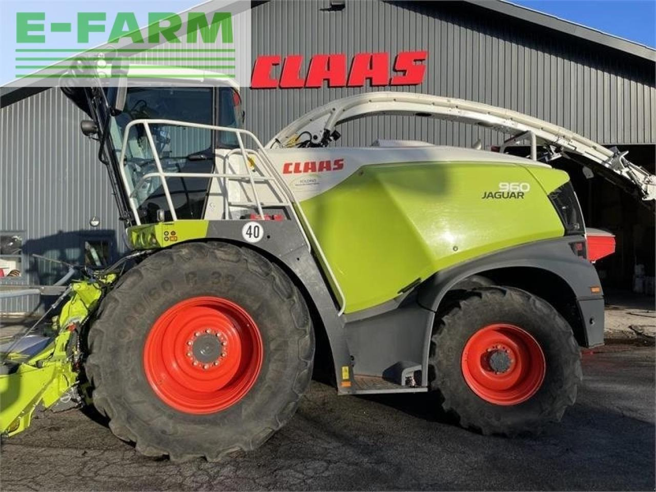 CLAAS jaguar 960 (498) - Takarmánybetakarító gép: 2 kép. CLAAS jaguar 960 (498) - Takarmánybetakarító gép: 2 kép.
