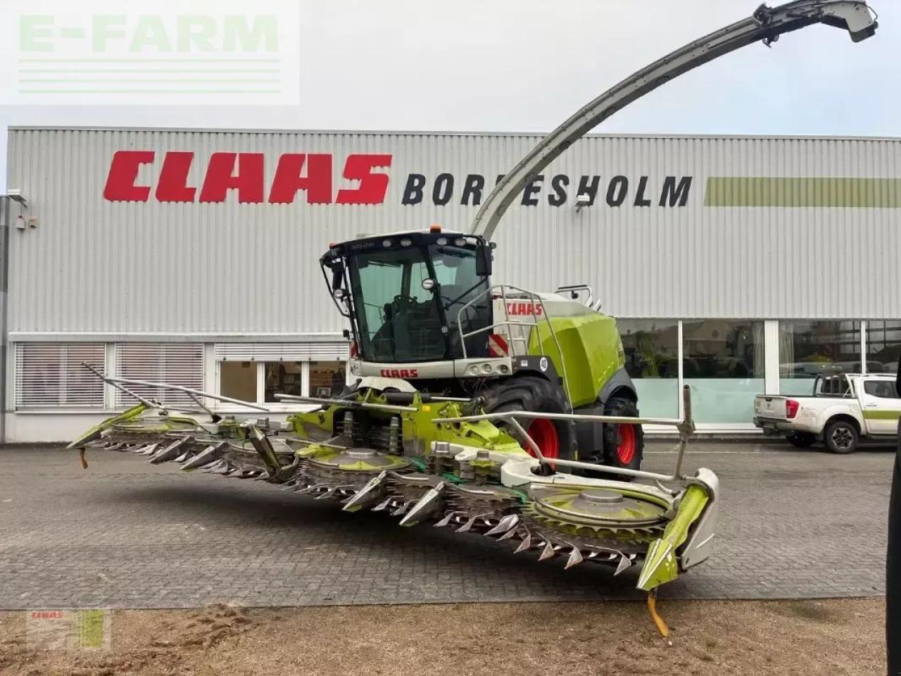 CLAAS jaguar 970 - Önjáró szecskázógép: 1 kép. CLAAS jaguar 970 - Önjáró szecskázógép: 1 kép.