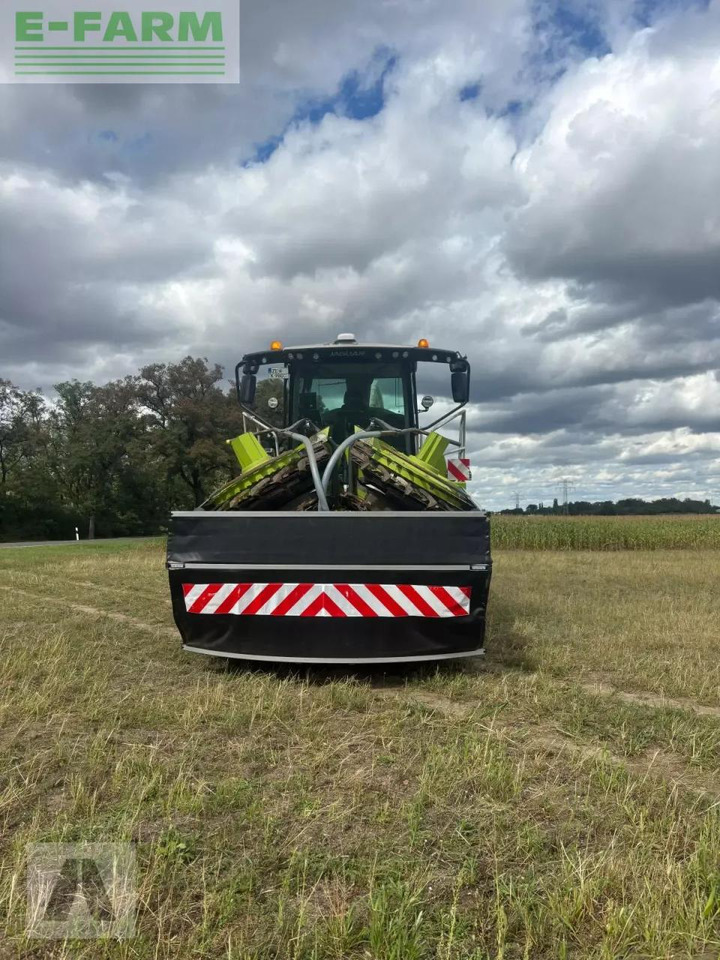 CLAAS jaguar 980 - Önjáró szecskázógép: 5 kép. CLAAS jaguar 980 - Önjáró szecskázógép: 5 kép.