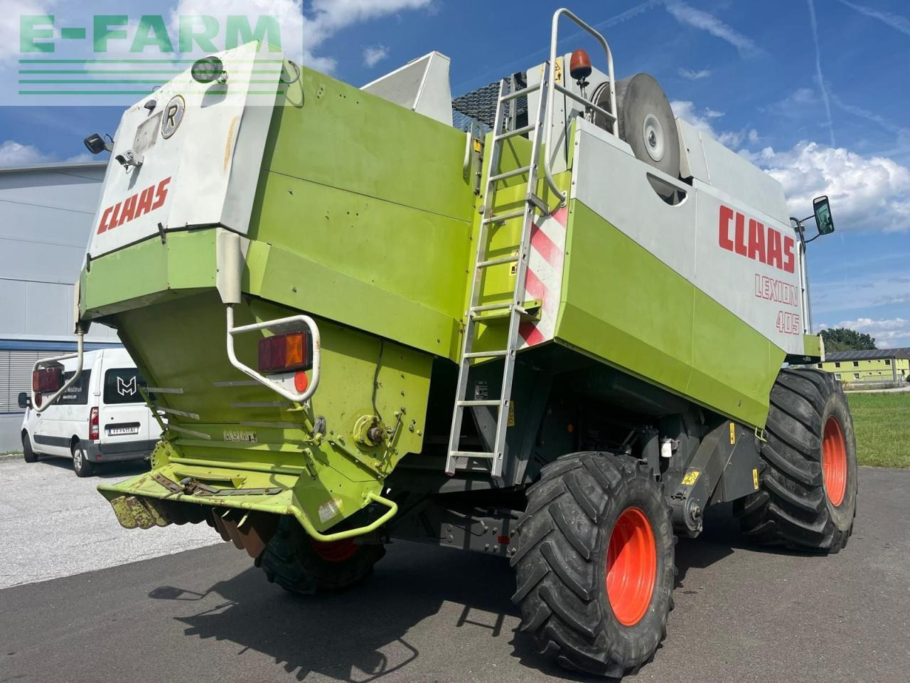 CLAAS lexion 405 - Kombájn: 5 kép. CLAAS lexion 405 - Kombájn: 5 kép.