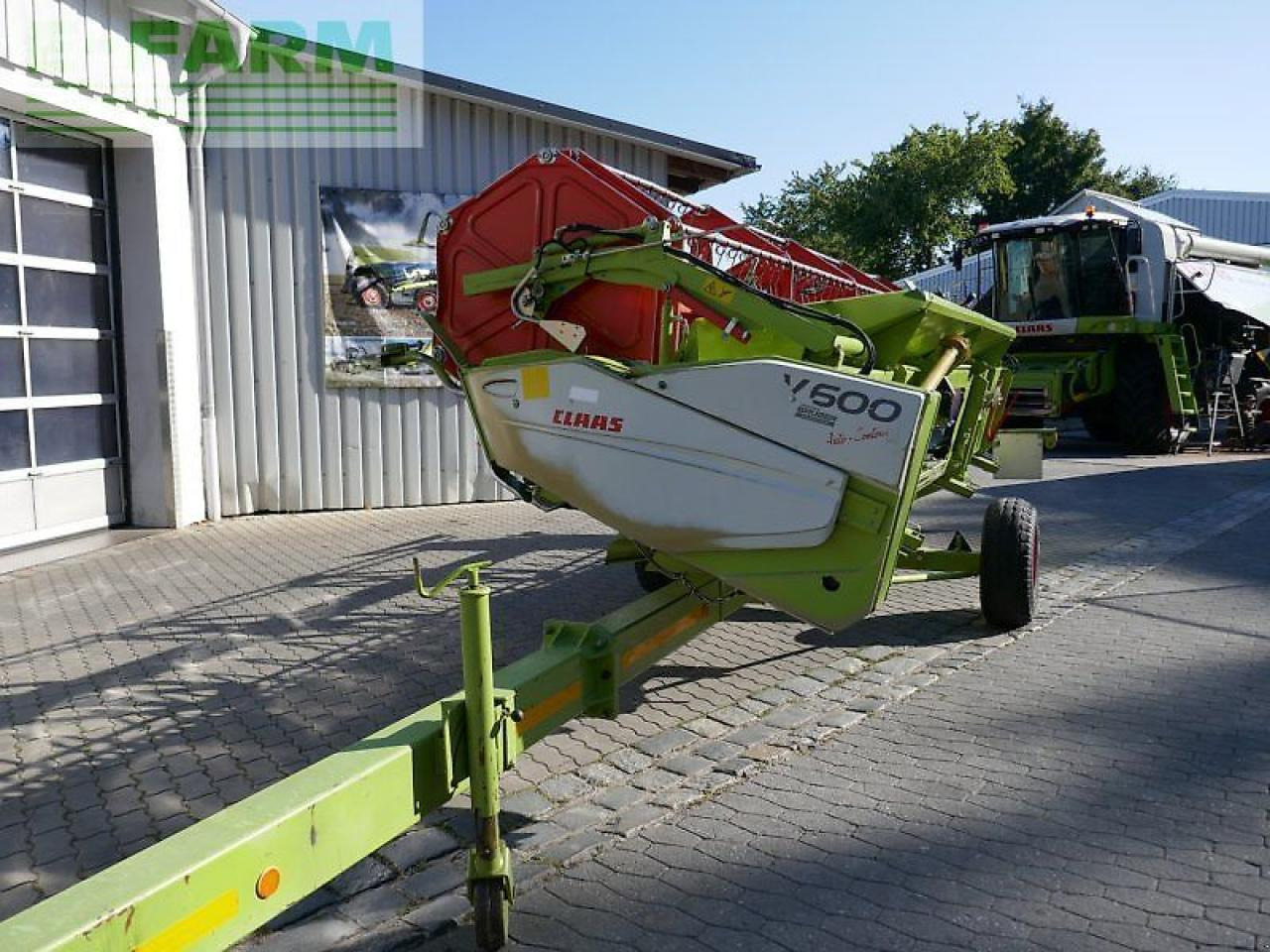 Kombájn CLAAS lexion 540 c: 18 kép.